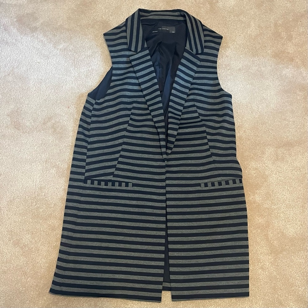 The Limited | Sleeveless Blazer | Medium